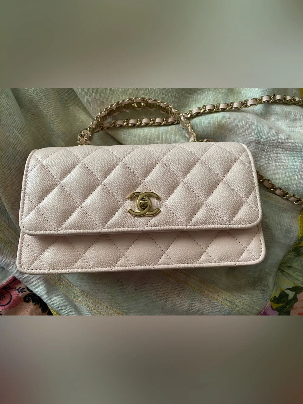 CHANEL Pink Quilted Leather Crossbody Bag with Gold Chain